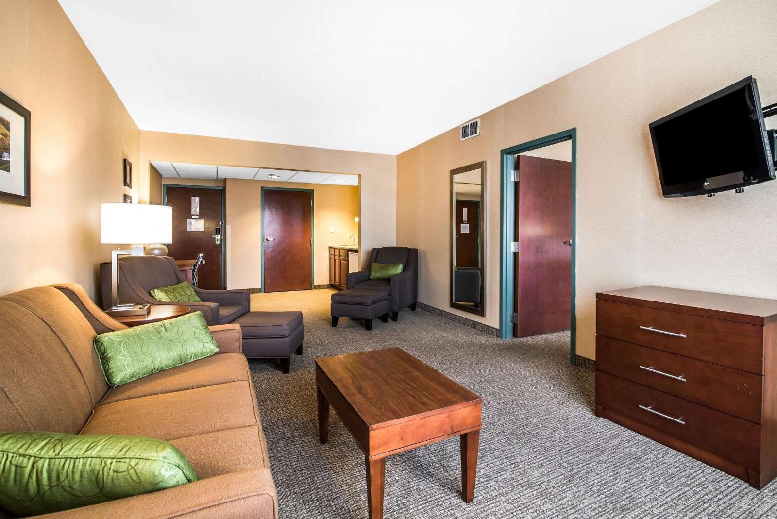 Quality Inn & Suites